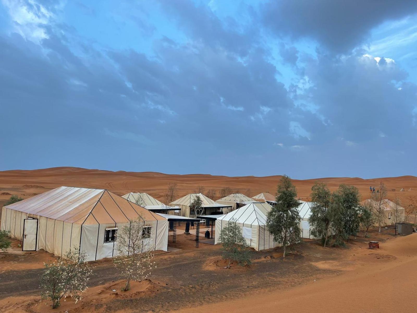 Sahara Traveling Camp Hotell Merzouga Exteriör bild